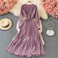 Französisches Promi-Temperament Rundhals-Faltenkleid 3341