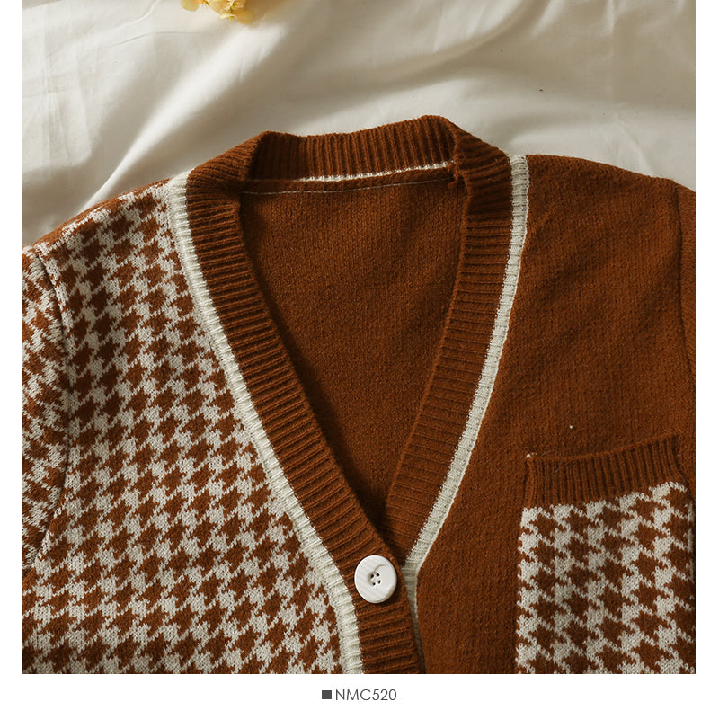 Vintage contrast stitched bird check low neck T-shirt for women  2017