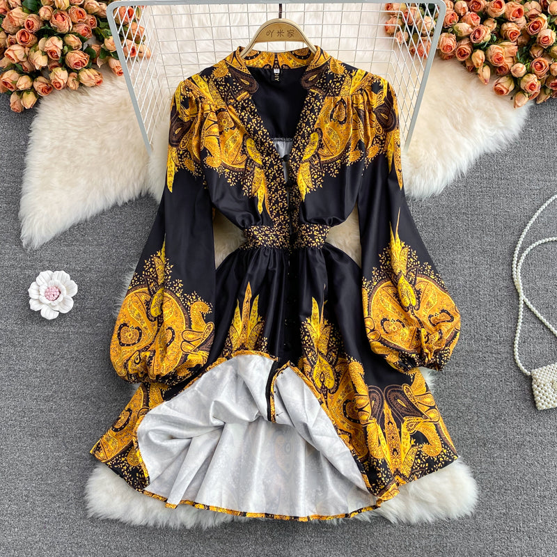 Light luxury high-end retro printed V-neck bubble sleeve dress  3011