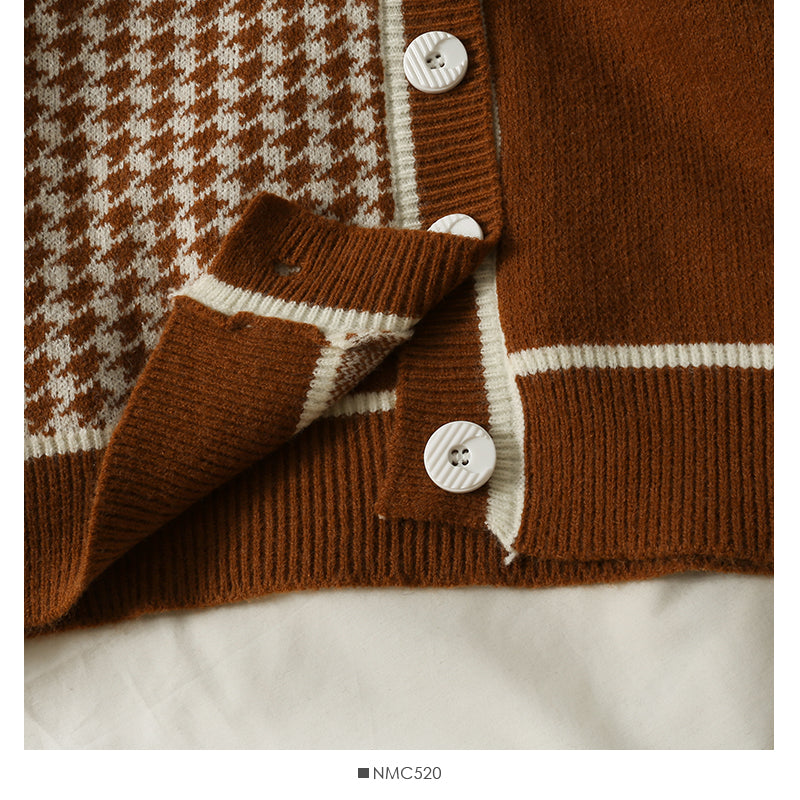 Vintage contrast stitched bird check low neck T-shirt for women  2017