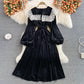 Samtkleid mit Puppenhalsausschnitt und Spitzenrevers 2861