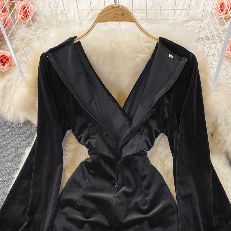 V-Neck long sleeve pleated slim wrap hip dress  3018