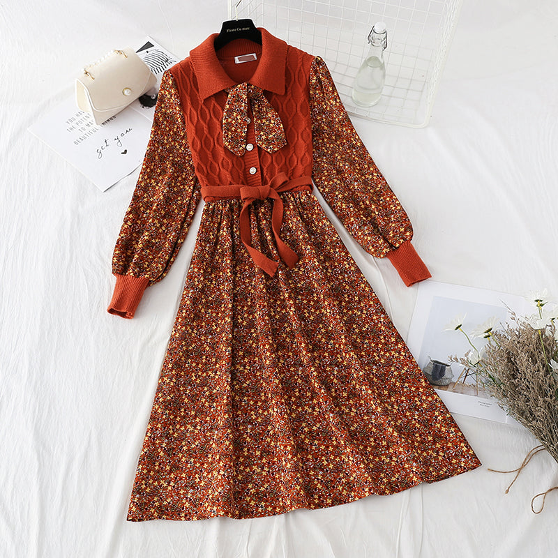 The new stitched lace up floral skirt is thin and elastic waist Corduroy Skirt  2245