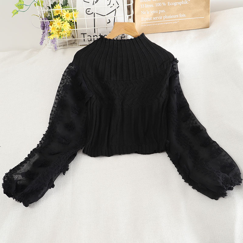 Langärmliger, kurz geschnittener Pullover mit süßer Applikation 1478