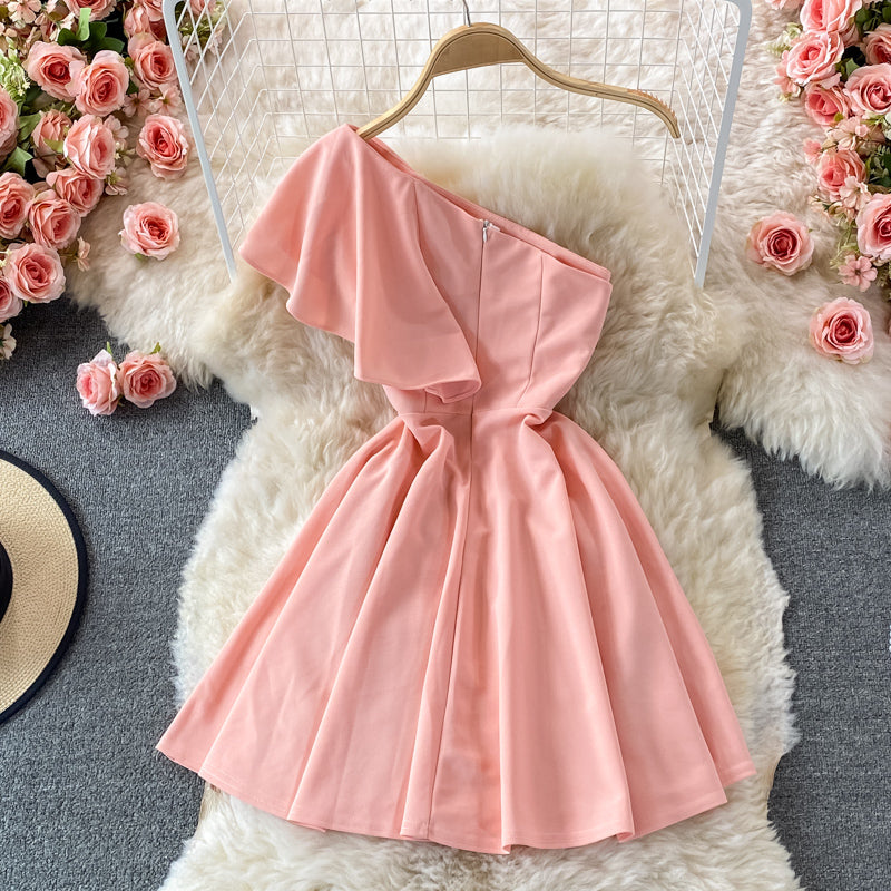 Short skirt with off shoulder, high waist and belly covering  2903
