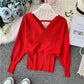 Kurz geschnittener Pullover mit schmaler Taille 1628
