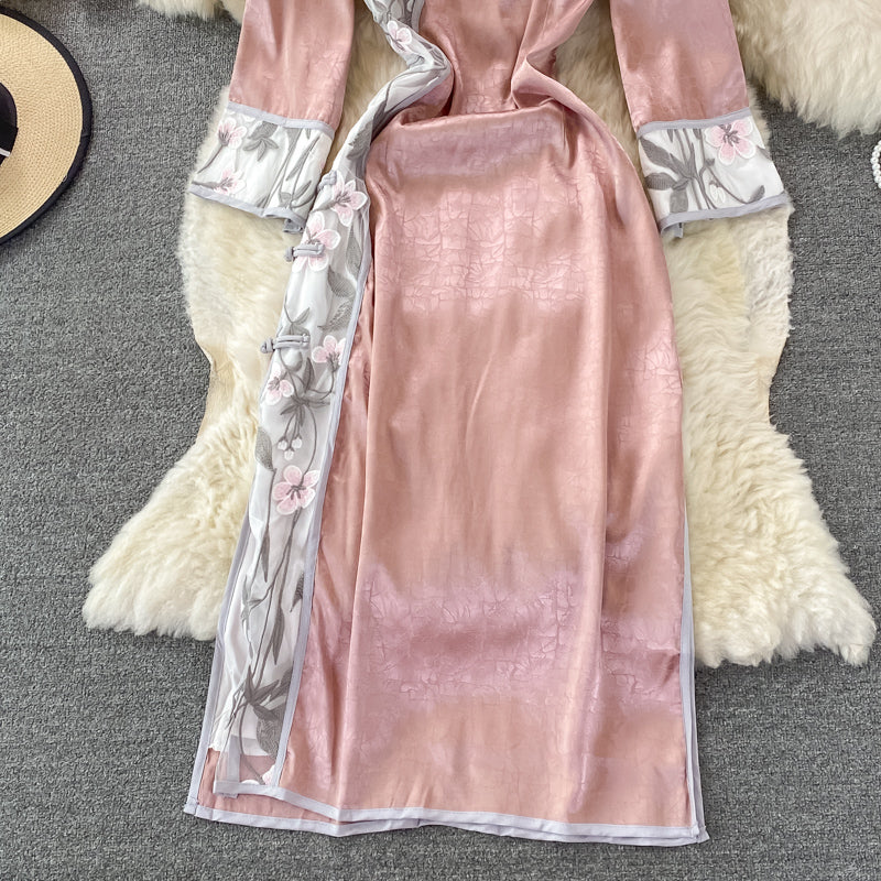 Retro heavy industry embroidered stand collar improved cheongsam  3350
