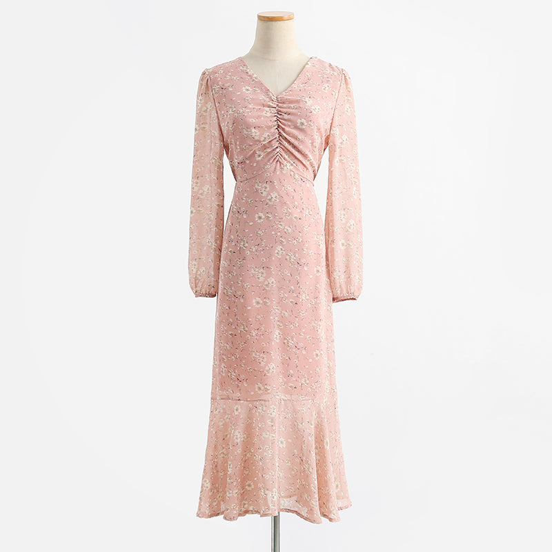 New long sleeved V-neck Floral Dress  2236