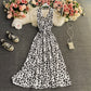 Chiffon-Kleid mit Blumenrock und V-Ausschnitt 3414