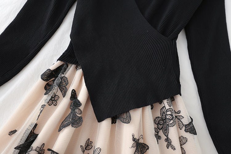 Irregular knit stitching fake two-piece mesh Butterfly Embroidery skirt female  2152