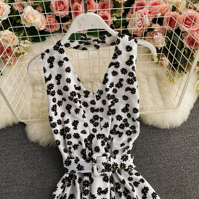 Chiffon-Kleid mit Blumenrock und V-Ausschnitt 3414