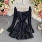 Taillenbund mit eckigem Ausschnitt, langärmliges Rüschenkleid mit Spitzeneinsatz 3148