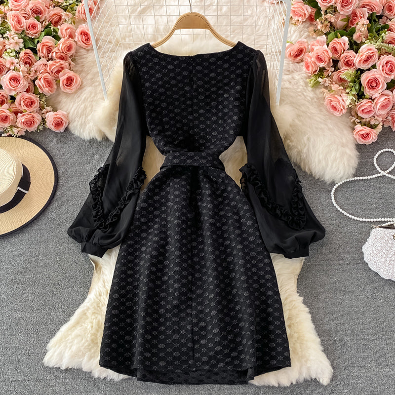 Round neck waist Ruffle Dress  3003