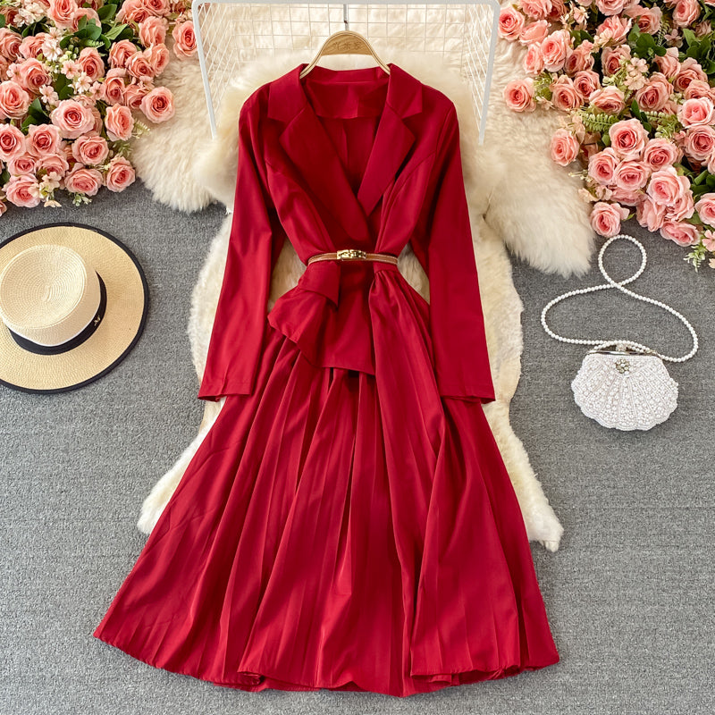 Design sense: small crowd, narrow waist, thin suit collar, Pleated Dress  3371