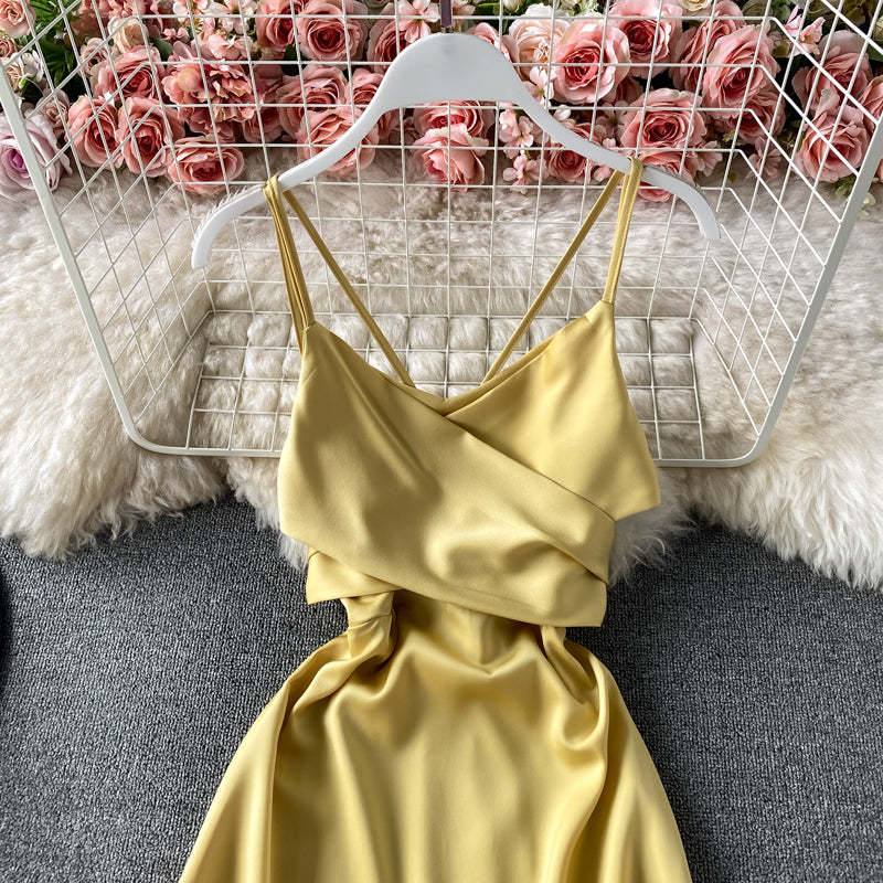 Open back strap waist V-neck suspender dress  3171
