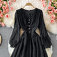 Netzkleid mit V-Ausschnitt und hoher Taille aus Spitze 3230