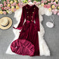 Puppenrevers-Goldknopf-Schmalkleid, großes Swing-Samtkleid 3144