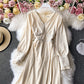 Vintage Hepburn Stil kleines schwarzes Kleid Taille geschlossenes goldenes Samtkleid 2949