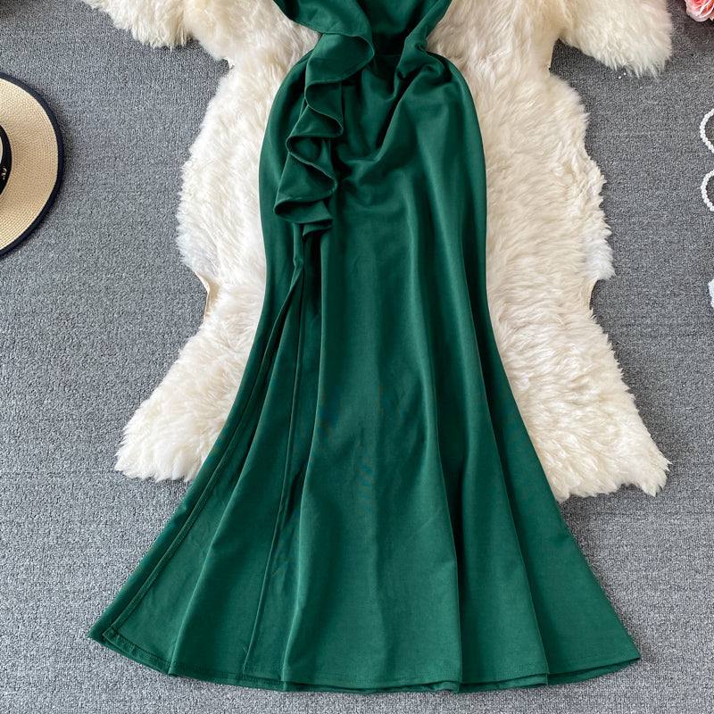 Sexy rückenfreies Kleid mit Rüschen und diagonalem Ausschnitt 2974