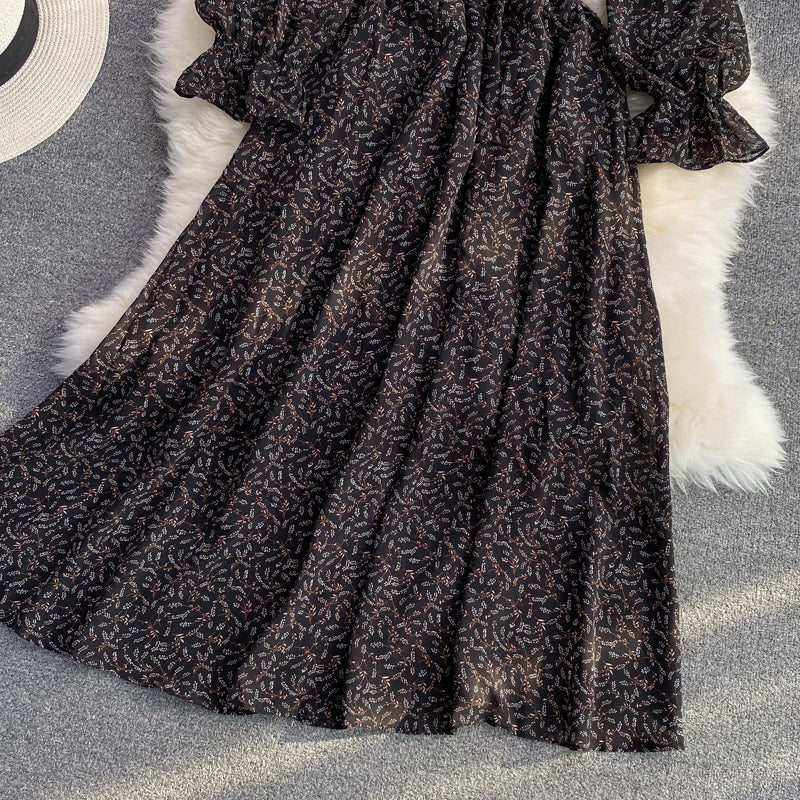 Retro waist closing slim long skirt with large hem 2994