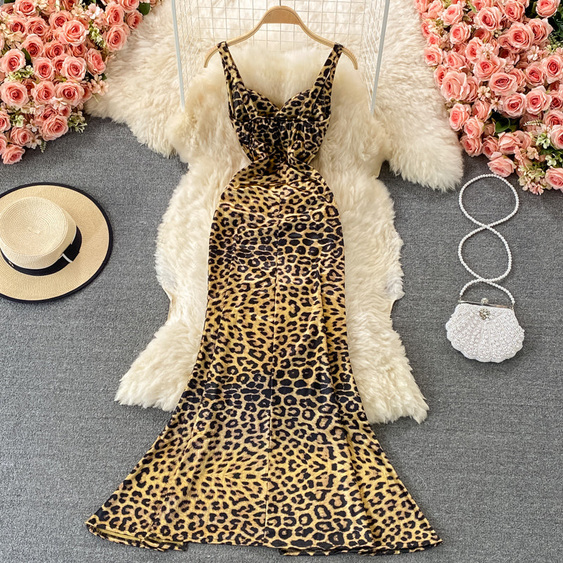 Leopard pleated waist slim split buttock dress  2757