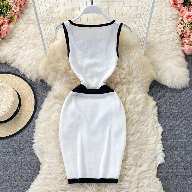 Slim waisted U-neck knit wrap hip dress  2783