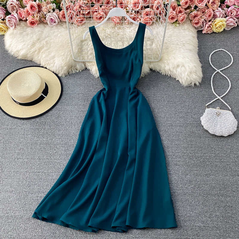 Hepburn Vintage-Kleid 2890 mit schmaler Taille