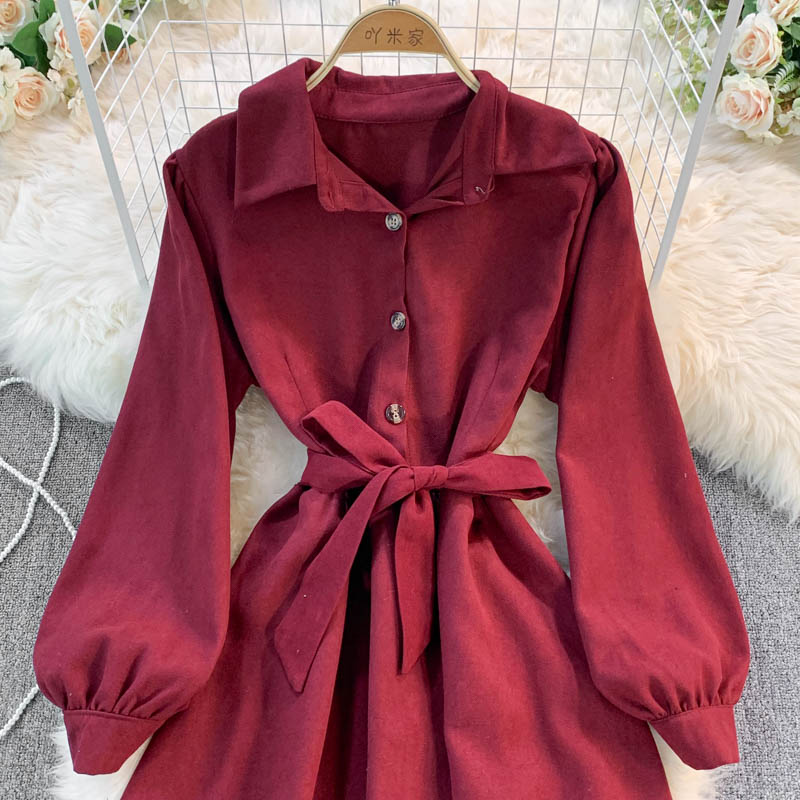 Langarm-Revers-Cordkleid mit Blasenärmeln 3393