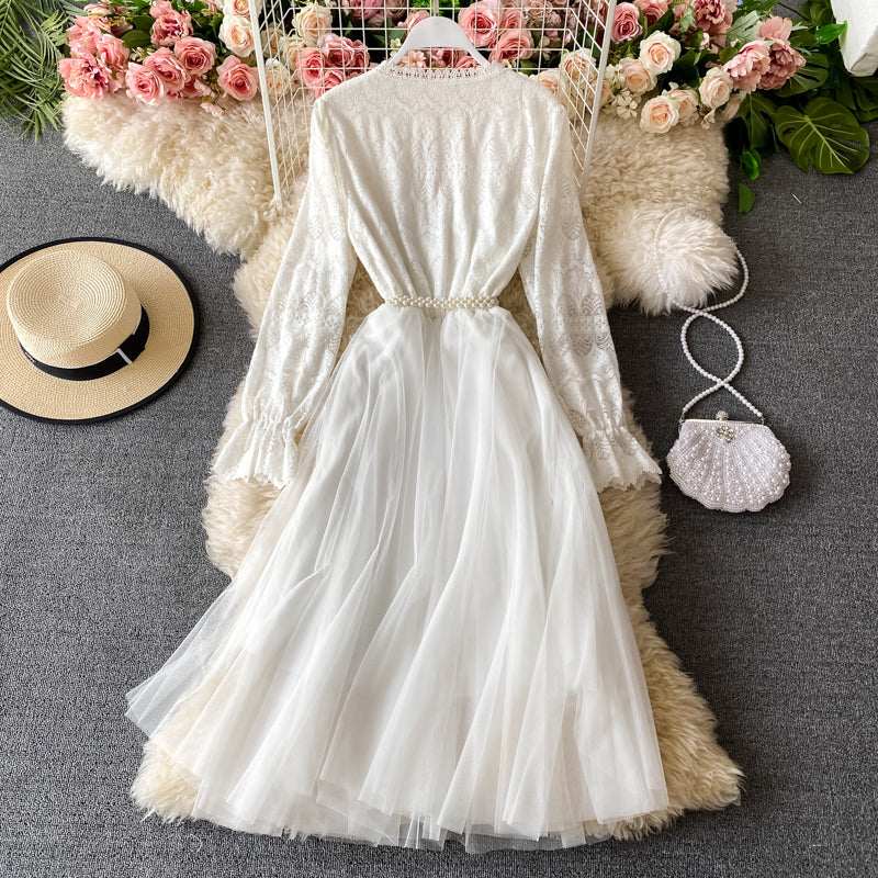 Slim waist long sleeve mesh stitched lace dress  2926