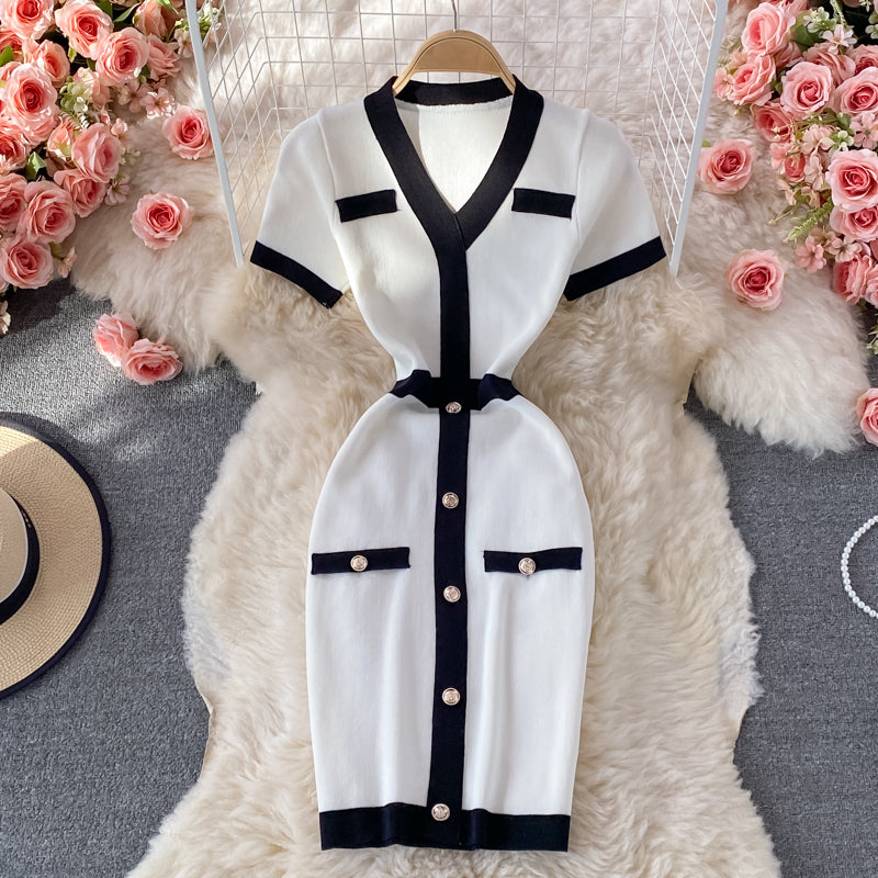 Small fragrance V-neck knitted dress shows thin Hip Wrap bottom skirt  2909