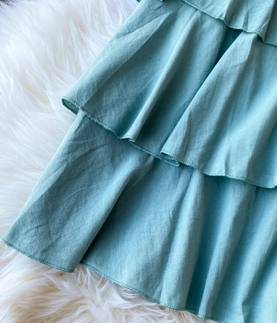 Midi-Maxi-Sommerkleid mit V-Ausschnitt und Spaghettiträgern 1231