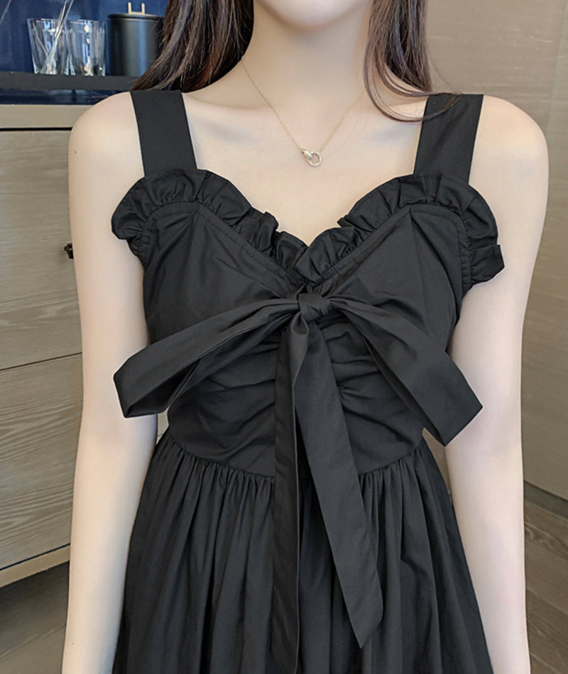 Schwarzes, kurzes Kleid mit Herzausschnitt, Mode-Mädchenkleid 1077 