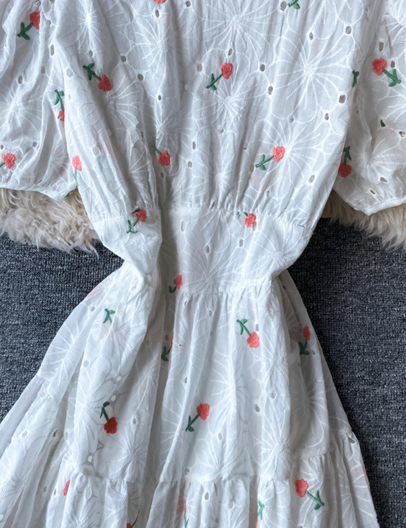 Cute loose white embroidery dress  1044
