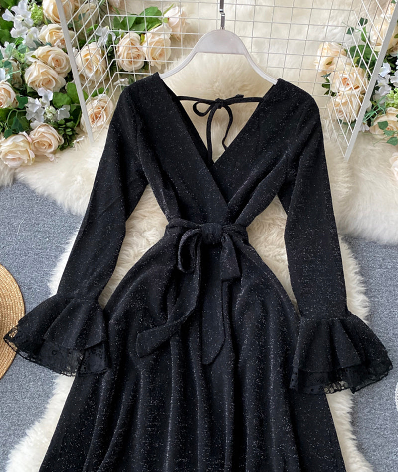 Stylish v neck long sleeve dress  1024