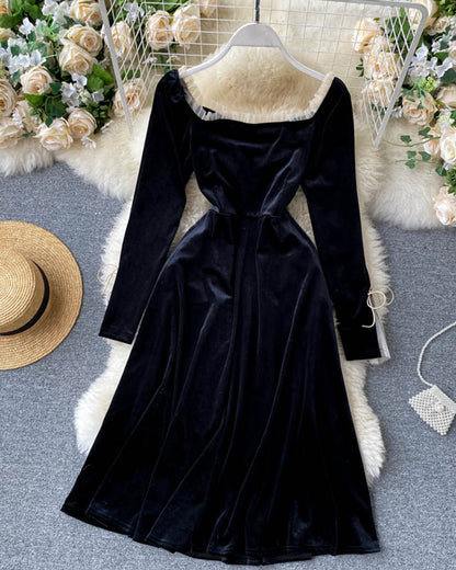 Black velvet long sleeve dress  1045