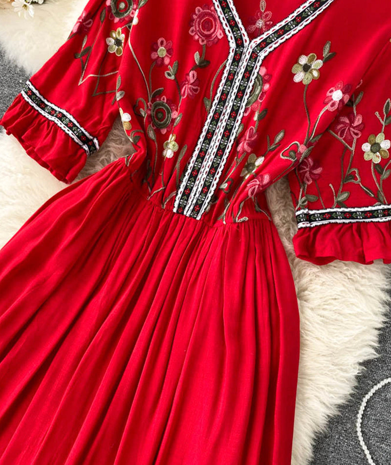 A line v neck embroidery dress  992