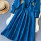 Blaues Langarmkleid mit V-Ausschnitt 978