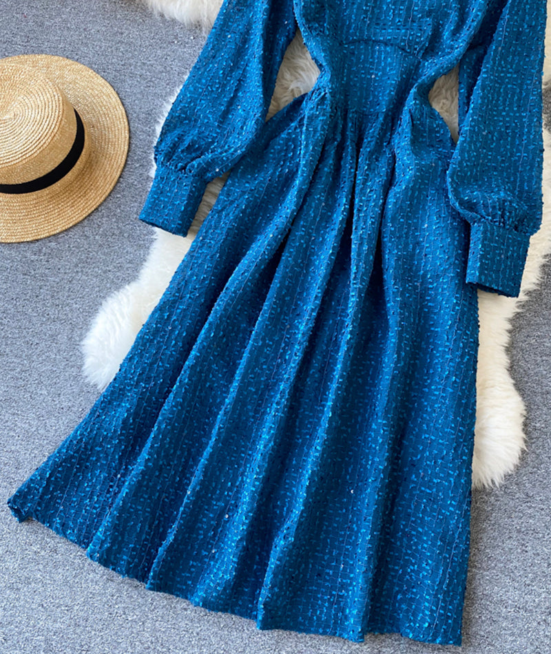 Blaues Langarmkleid mit V-Ausschnitt 978