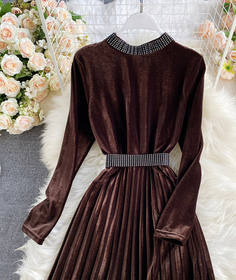 Elegant velvet long sleeve dress  963