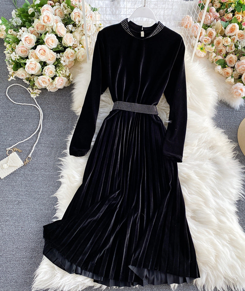 Elegant velvet long sleeve dress  963