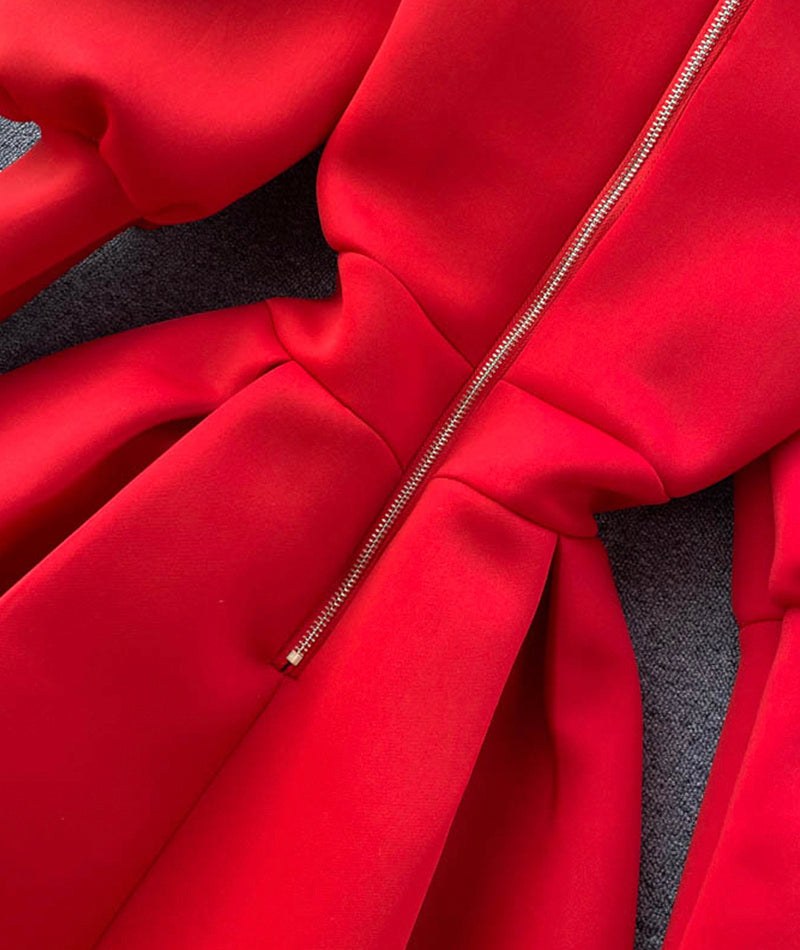 Süßes Kleid mit Puffärmeln 938
