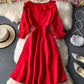 Robe mignonne à col en V et coupe trapèze 948 