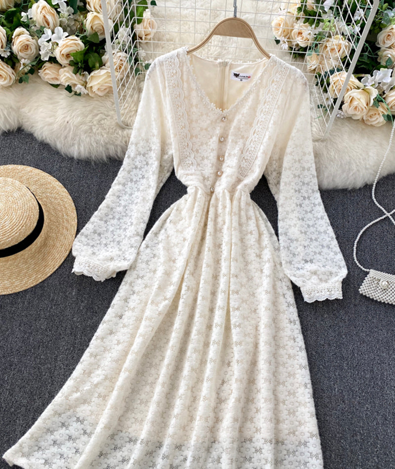 A line v neck lace long sleeve dress  925