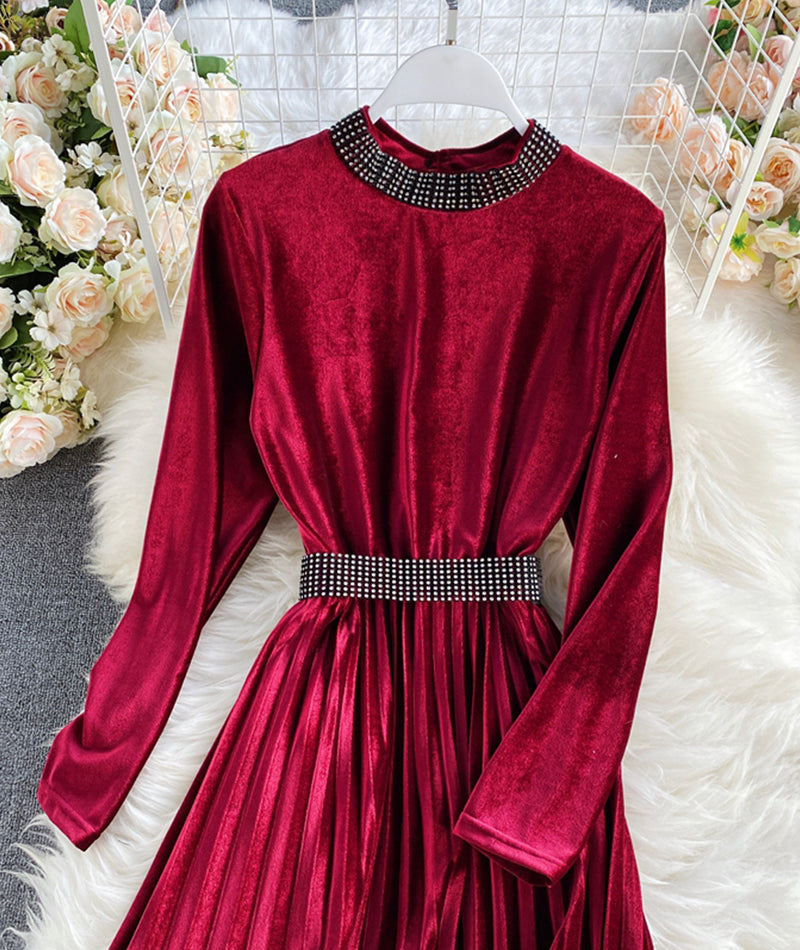 Elegant velvet long sleeve dress  963