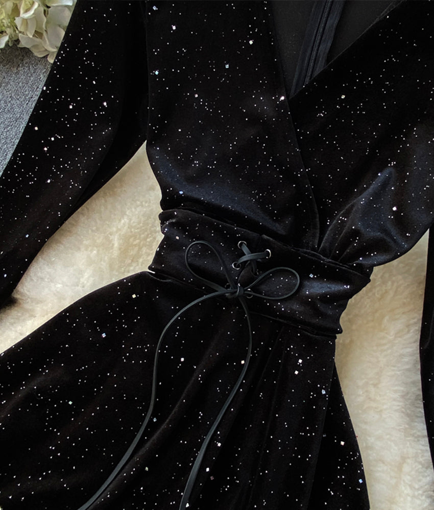 Black v neck velvet short dress  900