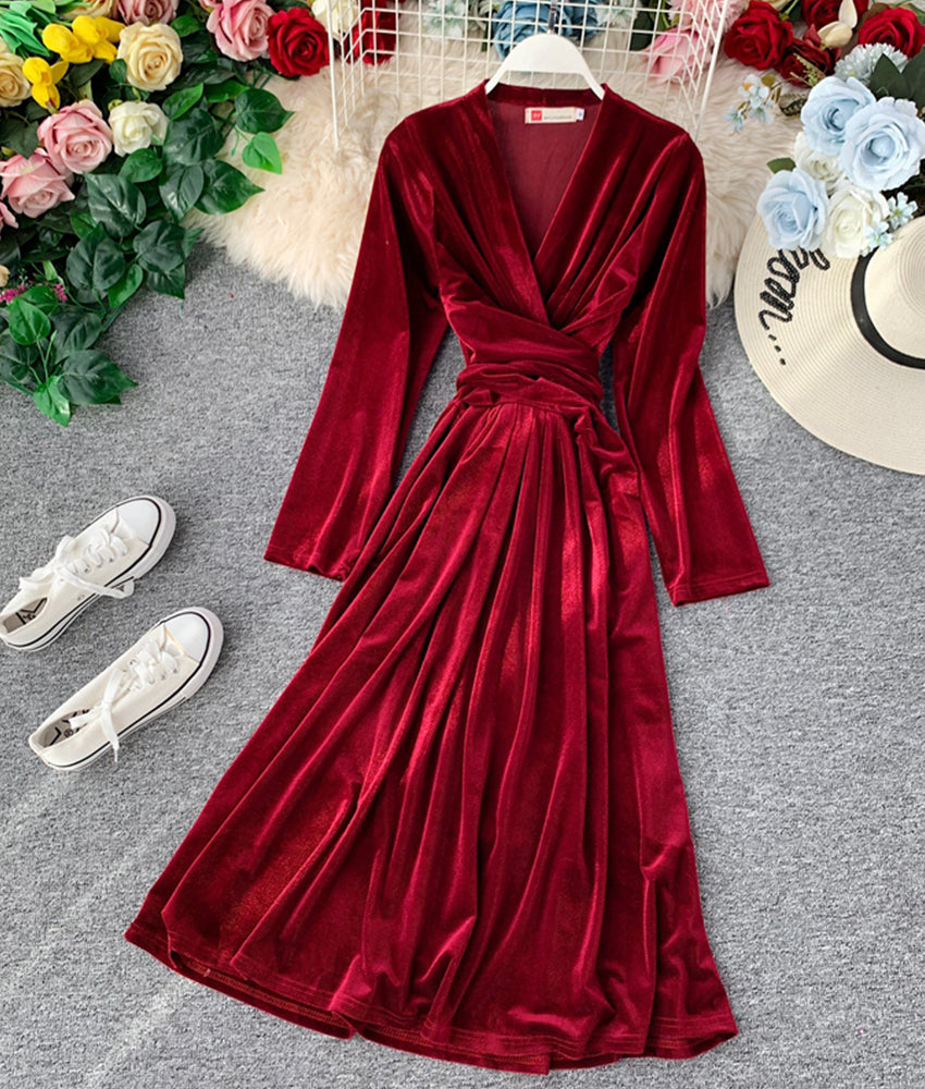 Elegantes Samtkleid mit V-Ausschnitt, Langarmkleid 914 