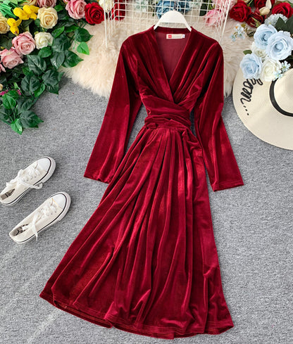 Elegantes Samtkleid mit V-Ausschnitt, Langarmkleid 914 