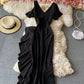Robe courte noire à col en V unique 896