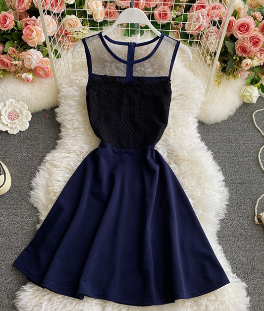 Süßes kurzes Spitzenkleid A-Linienkleid 880