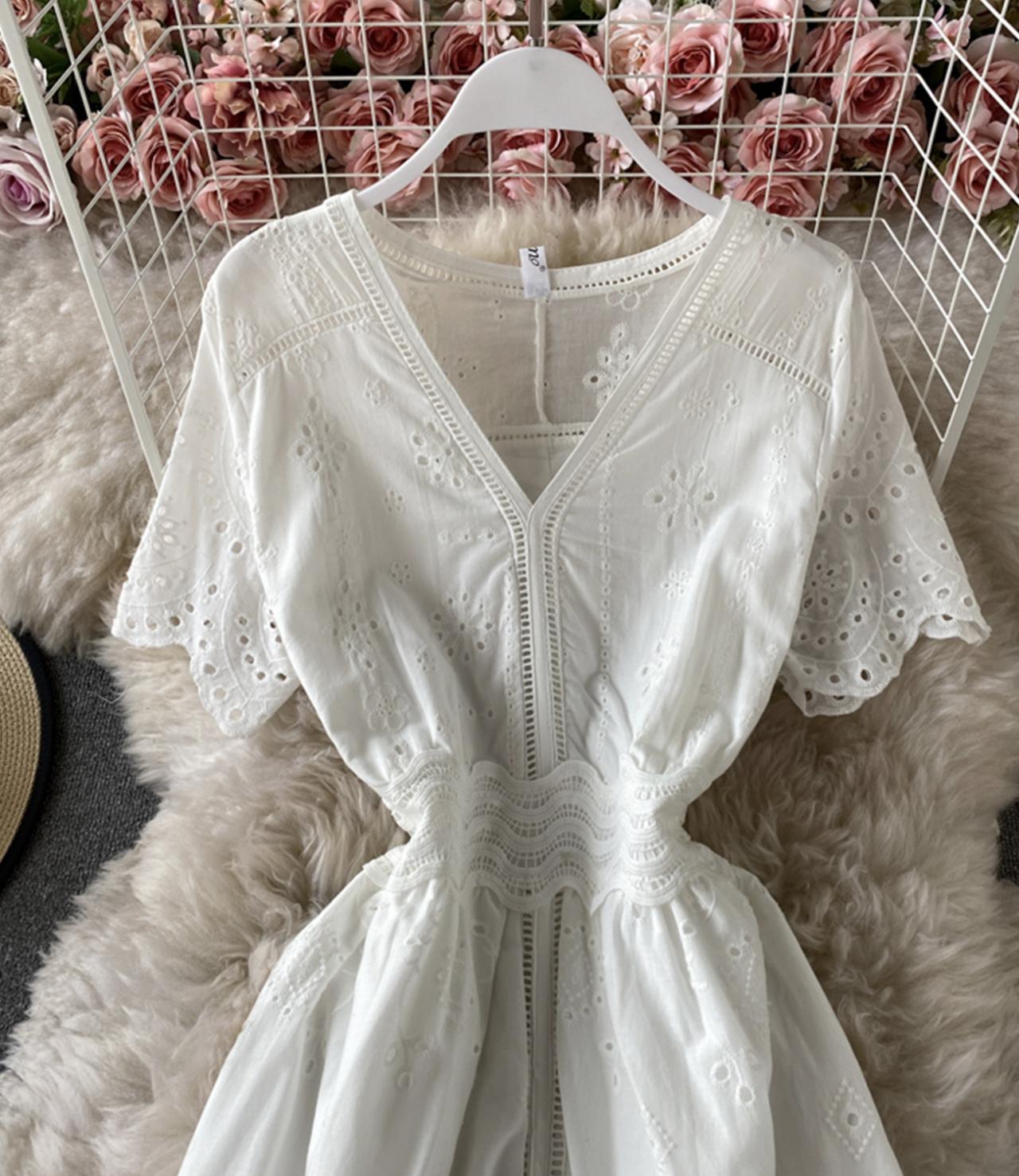 Cute v neck dress white dress  822